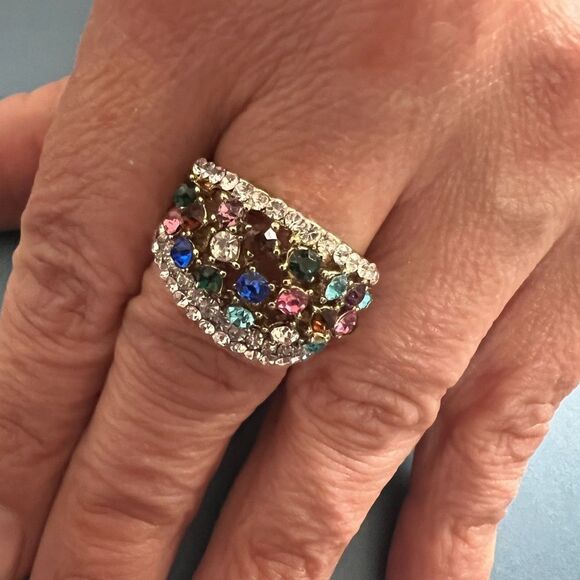 💙 NEW stunning cubic zirconia multicolored unique & stylish ring 💙 - Picture 4 of 5